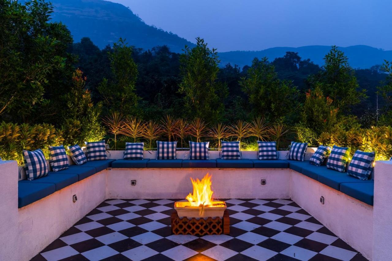 Saffronstays Turquoise Maison, Karjat Exterior photo